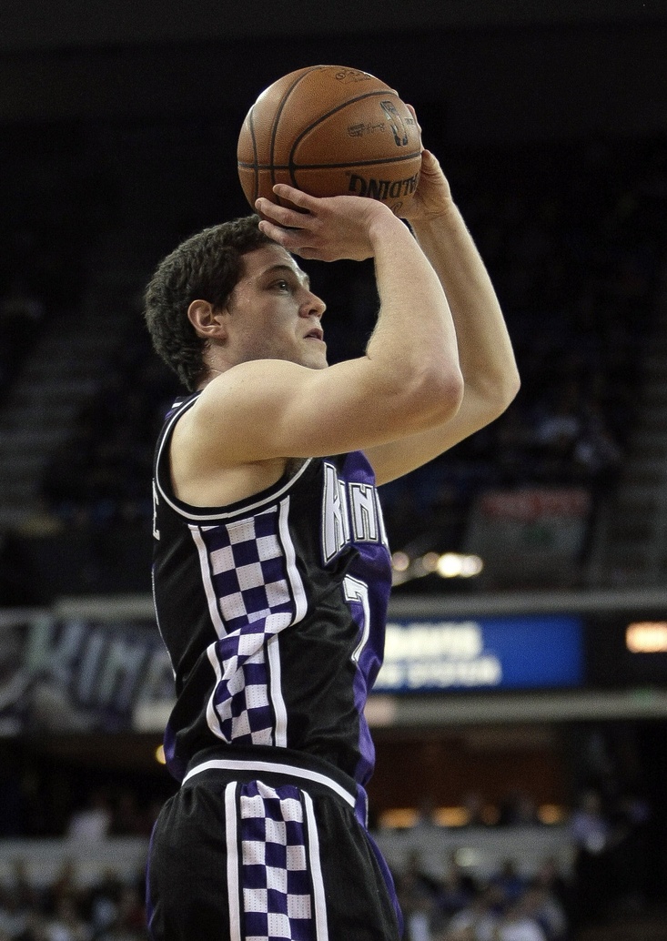 Jimmer Fredette set to sign with Chicago Bulls
