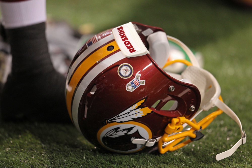 redskins feather helmet