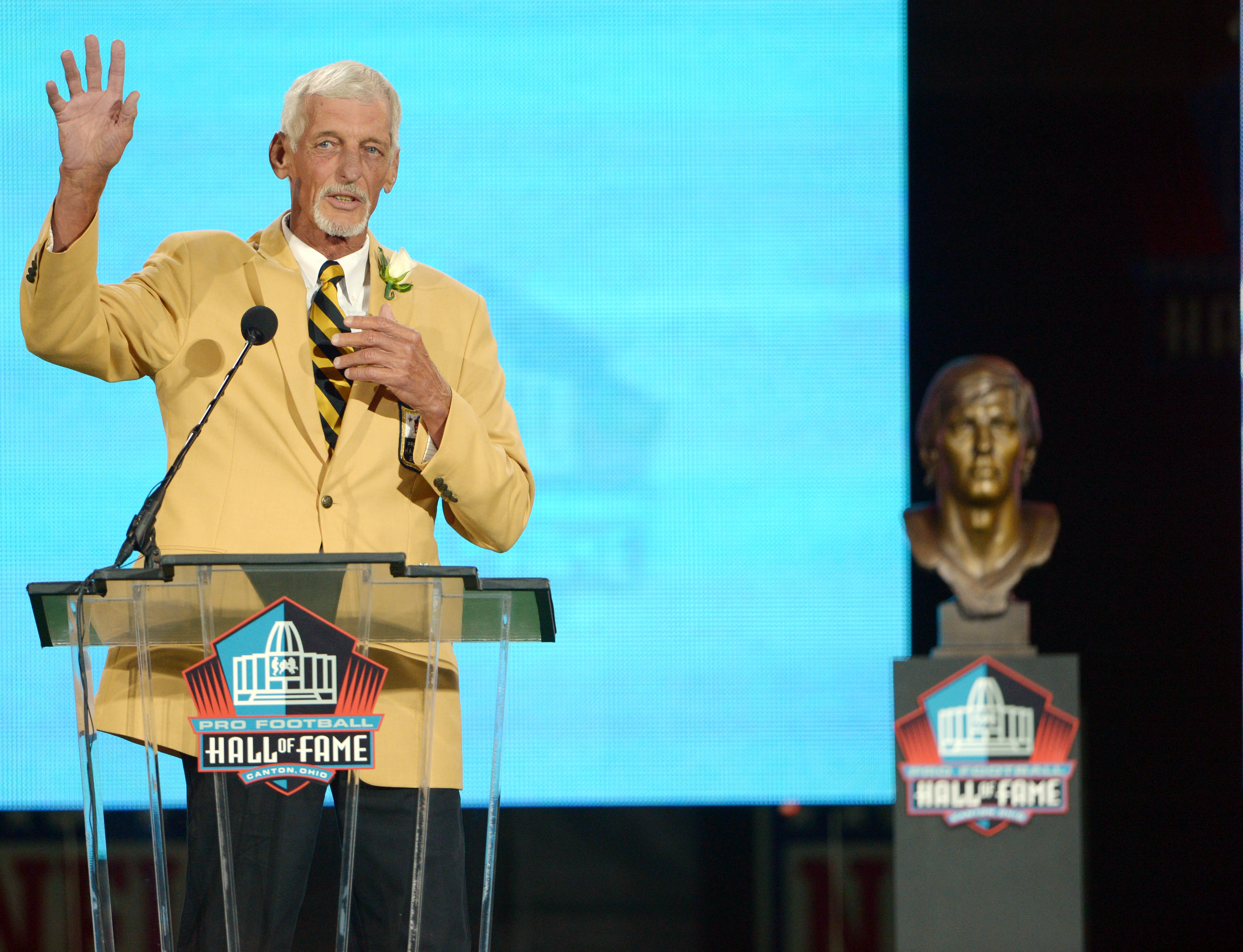 Ray Guy officially becomes first pure punter in Pro Football Hall of Fame -  Silver And Black Pride