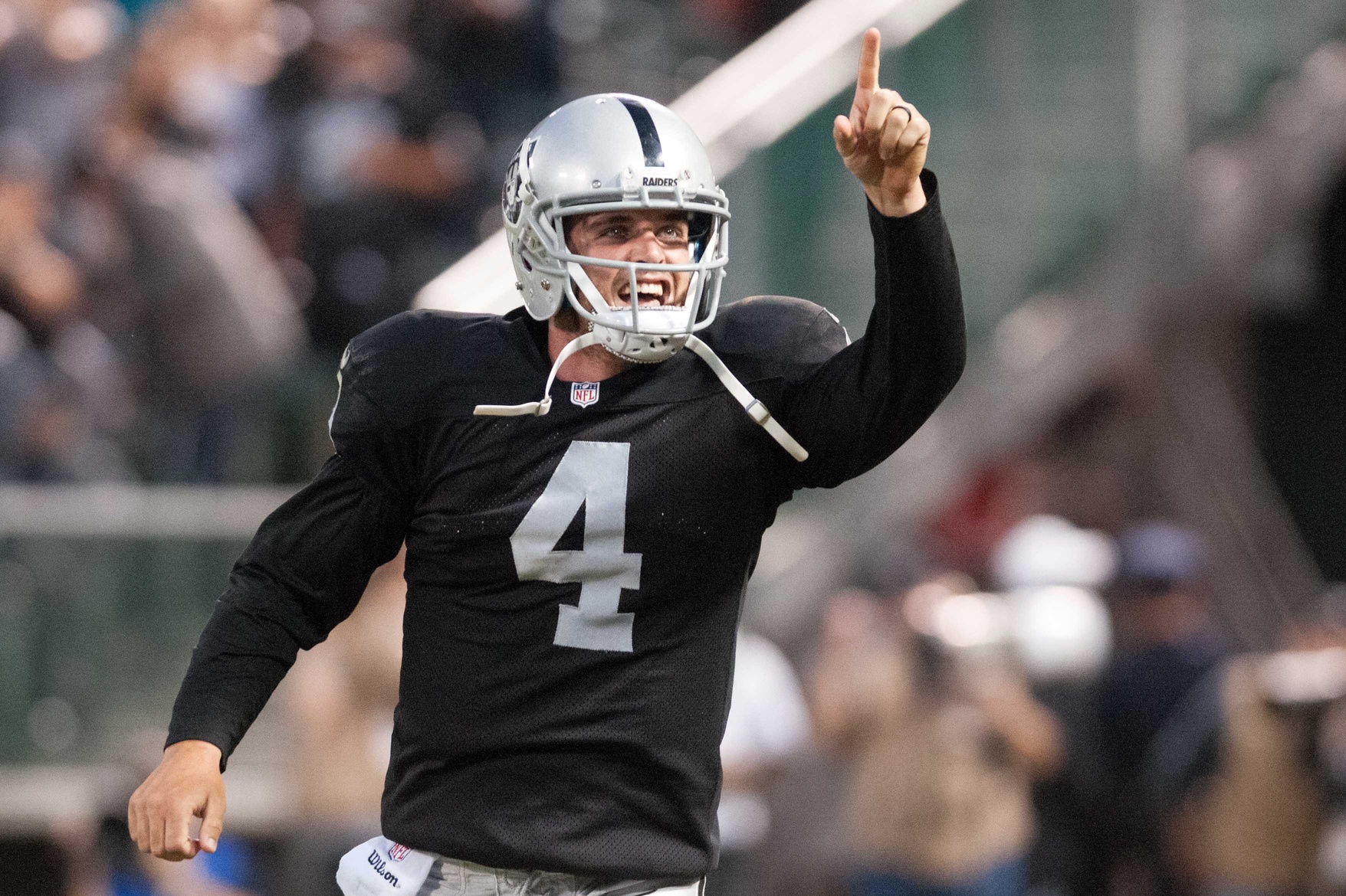 Carr needs to drive performance in Raiders last game in Black Hole