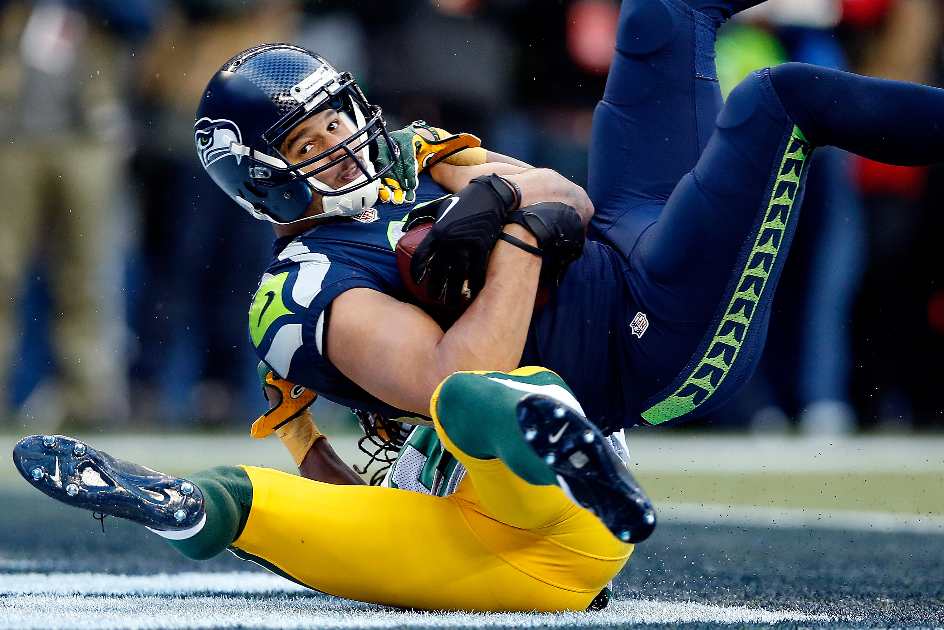 Seahawks rally stuns Packers 28-22 in OT for NFC title