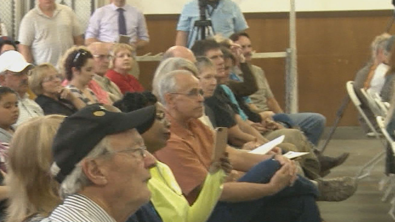 Neighbors angry, frustrated at lack of detail on sex predator | abc10.com