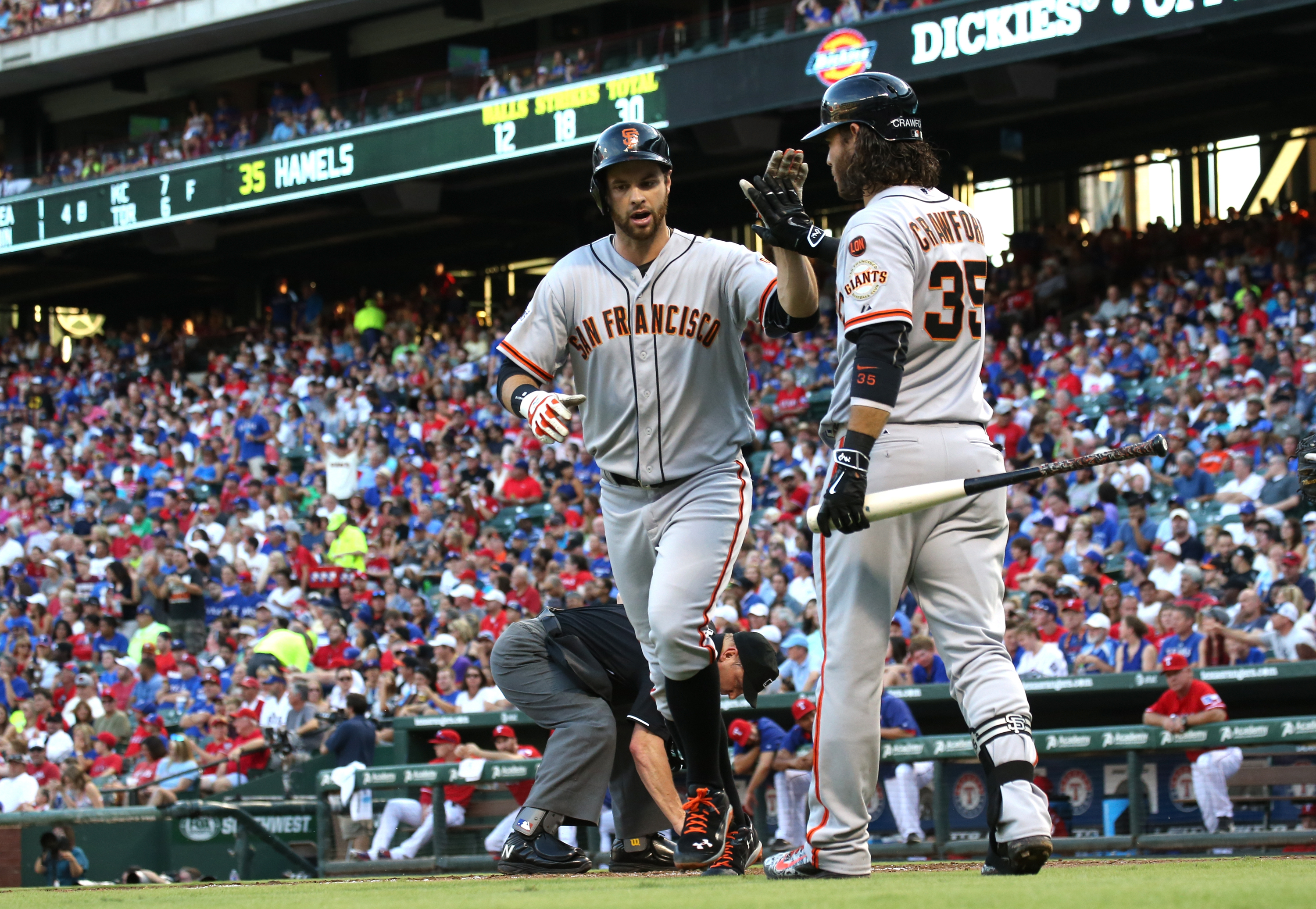 San Francisco Giants Brandon Belt watches his solo eighth inning