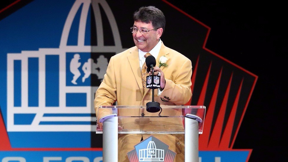 06 AUG 2016: 2016 Hall of Famer Edward J. DeBartolo, Jr. has his