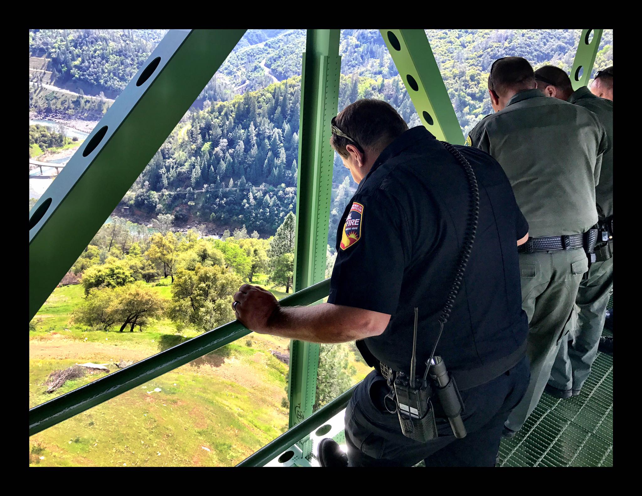 Woman Falls From Foresthill Bridge Girders Taking Selfie With Her Friends 