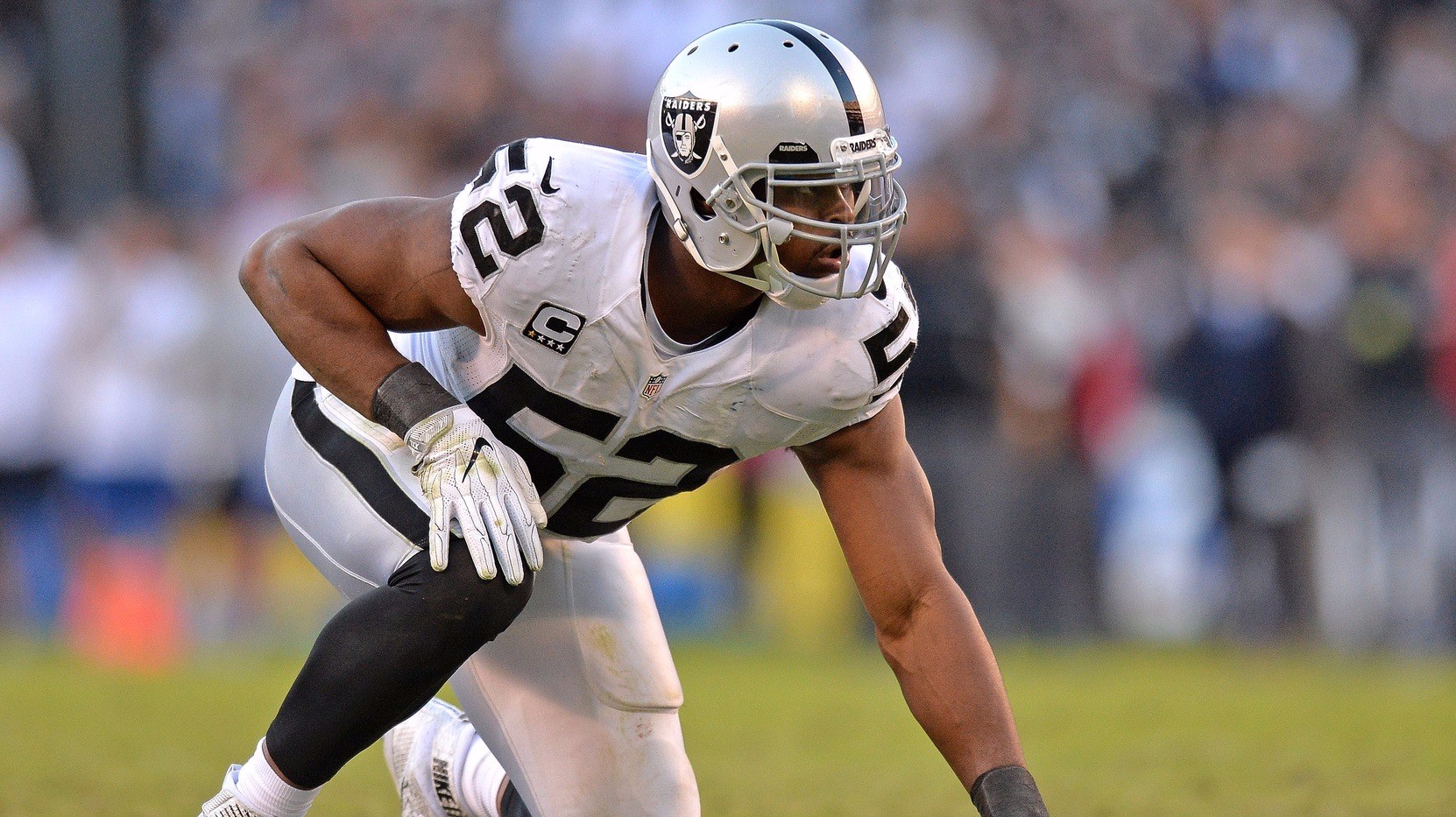 Raiders exercise fifth-year option on star defender Mack